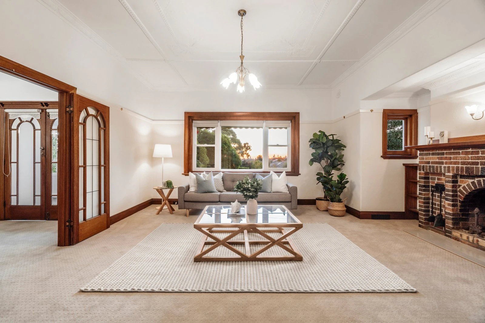 23 Yeovil Road, Glen Iris, 3146