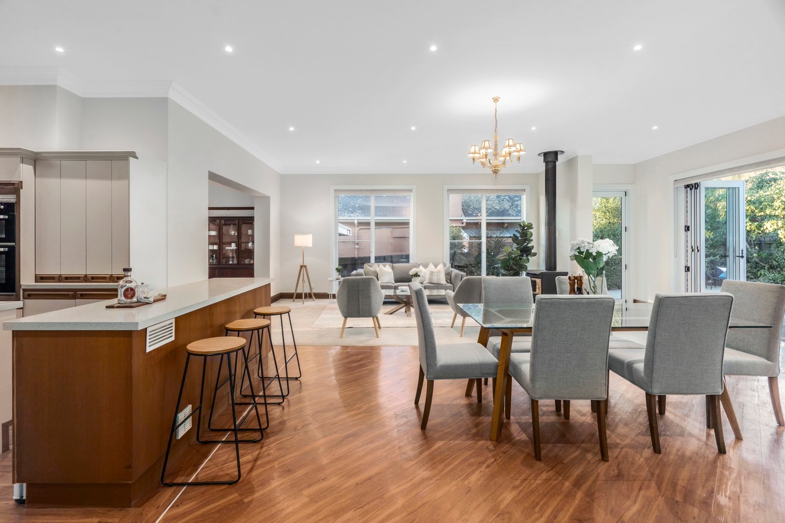 23 Yeovil Road, Glen Iris, 3146