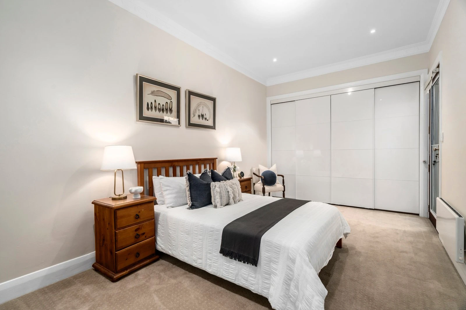 23 Yeovil Road, Glen Iris, 3146