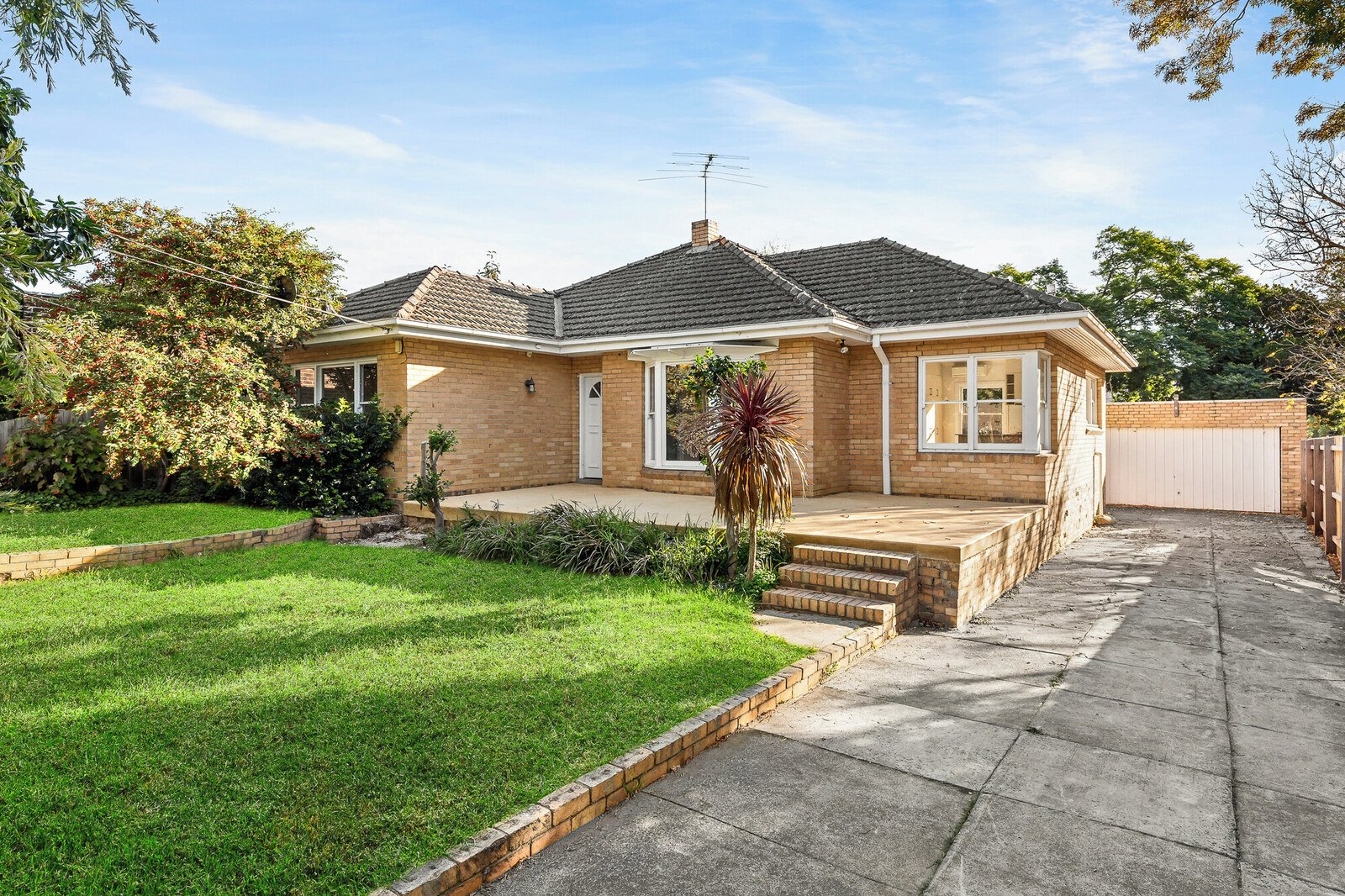 23 Caramar Avenue, Brighton East, 3187