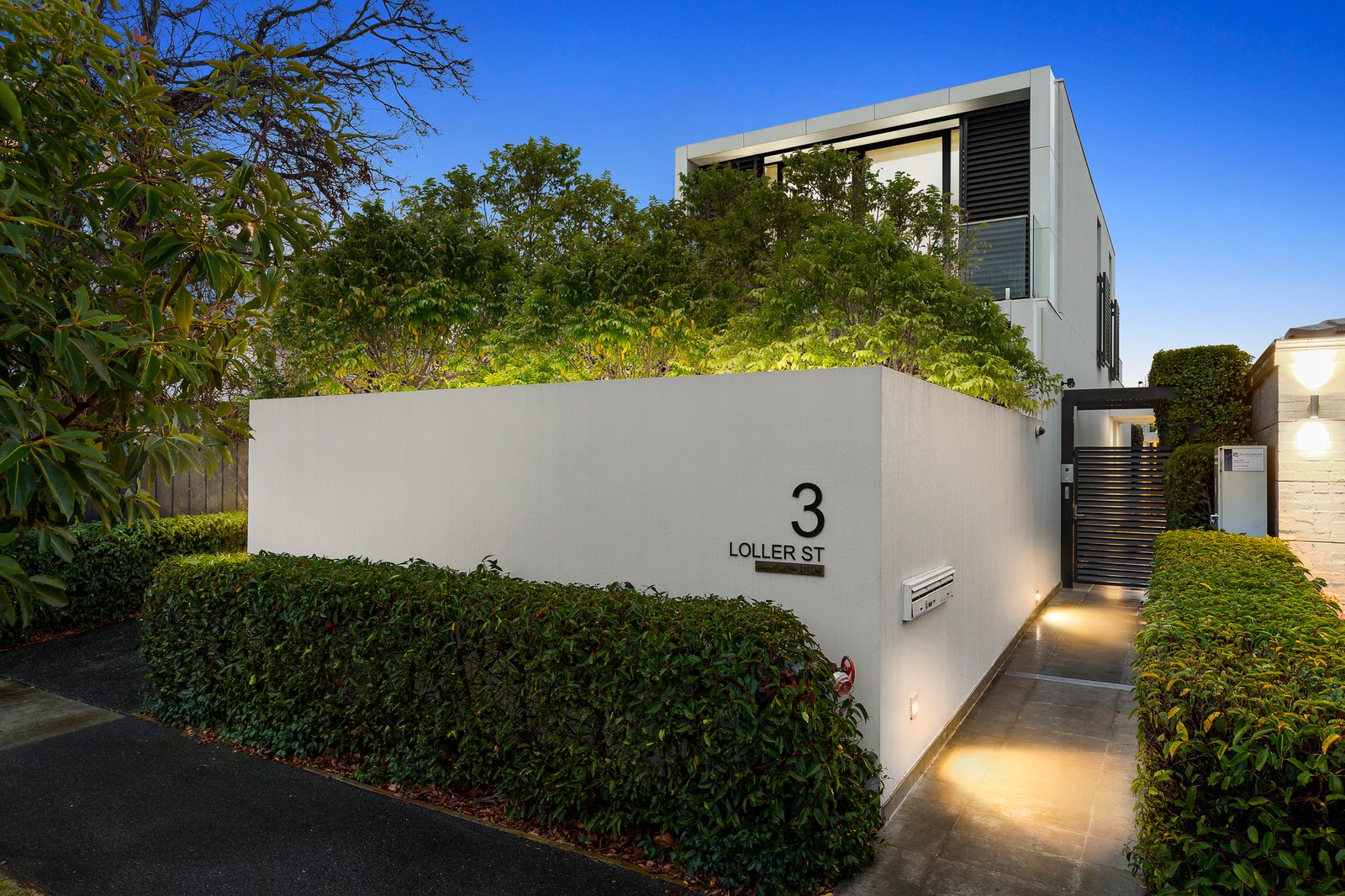 2/3 Loller Street, Brighton, 3186