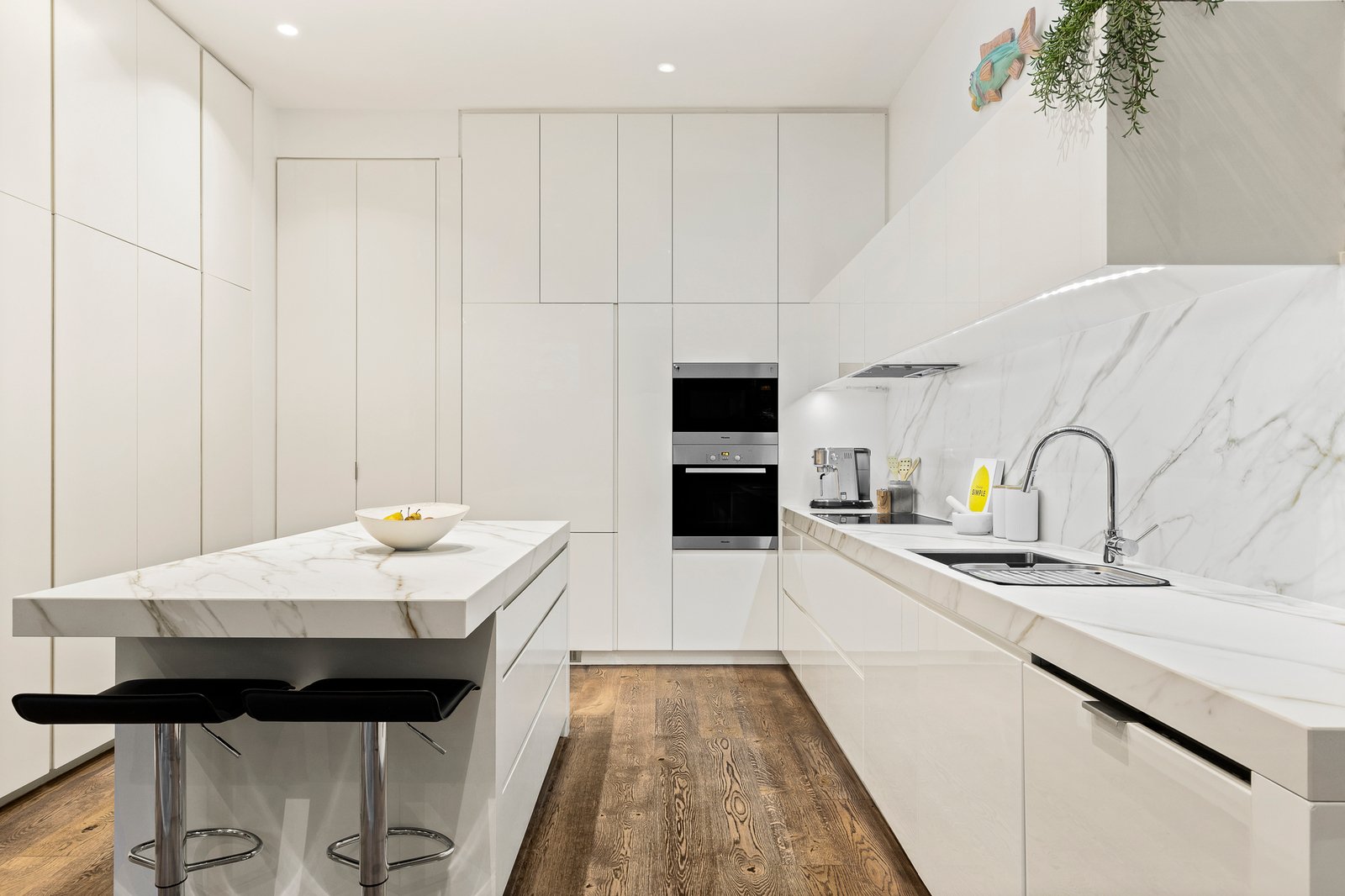 2/3 Loller Street, Brighton, 3186