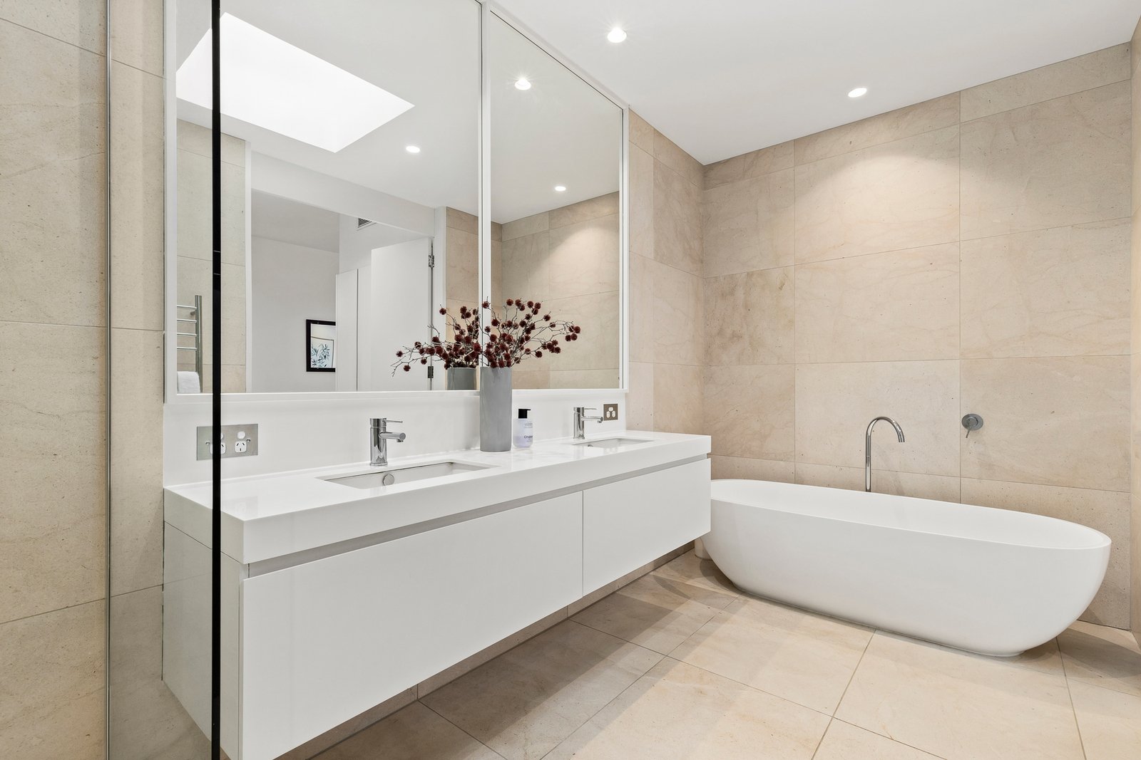 2/3 Loller Street, Brighton, 3186