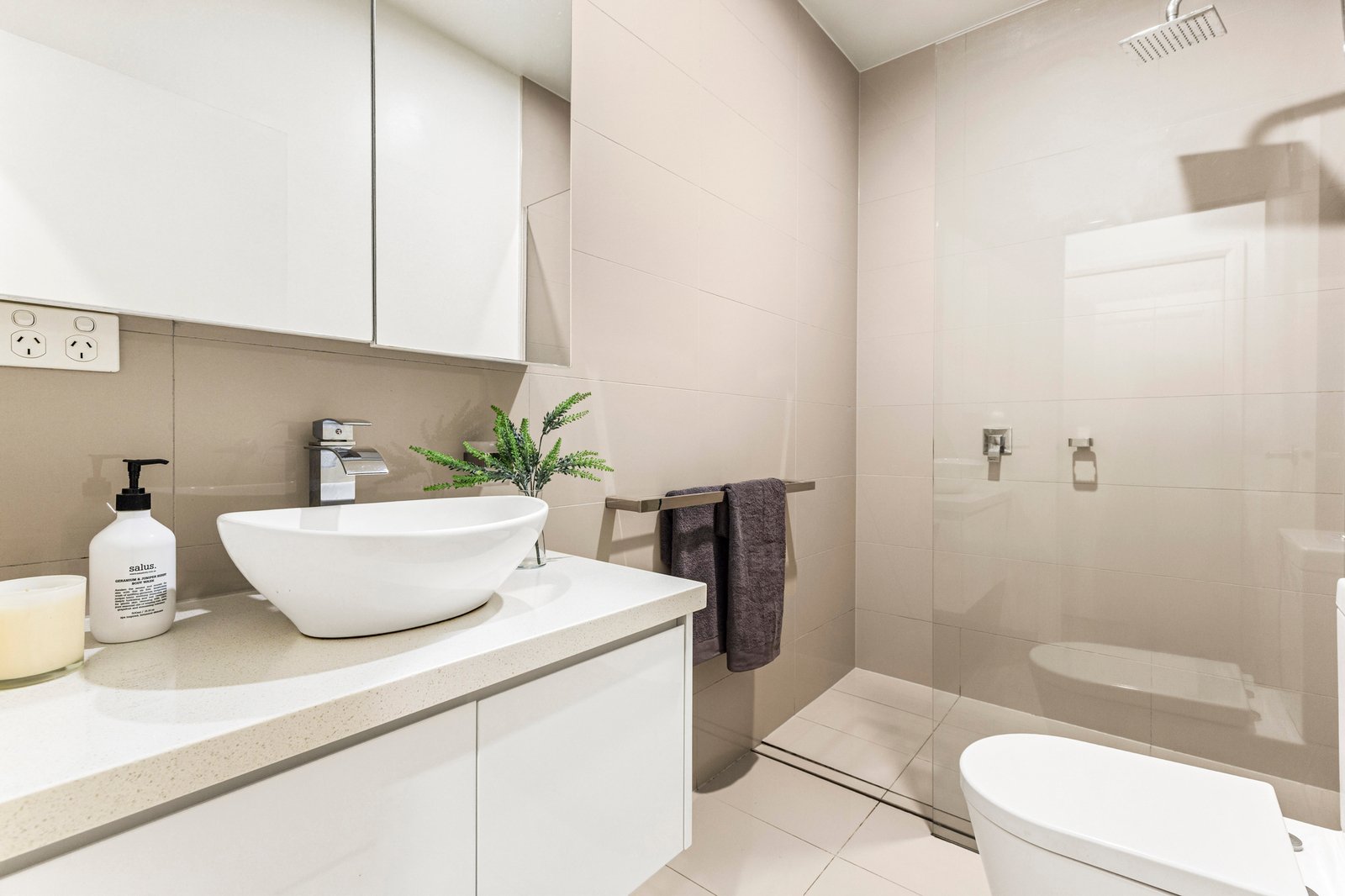 2/37 Darling Road, Malvern East, 3145