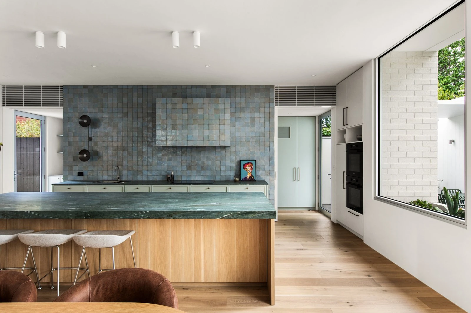 24 Glendearg Grove, Malvern, 3144