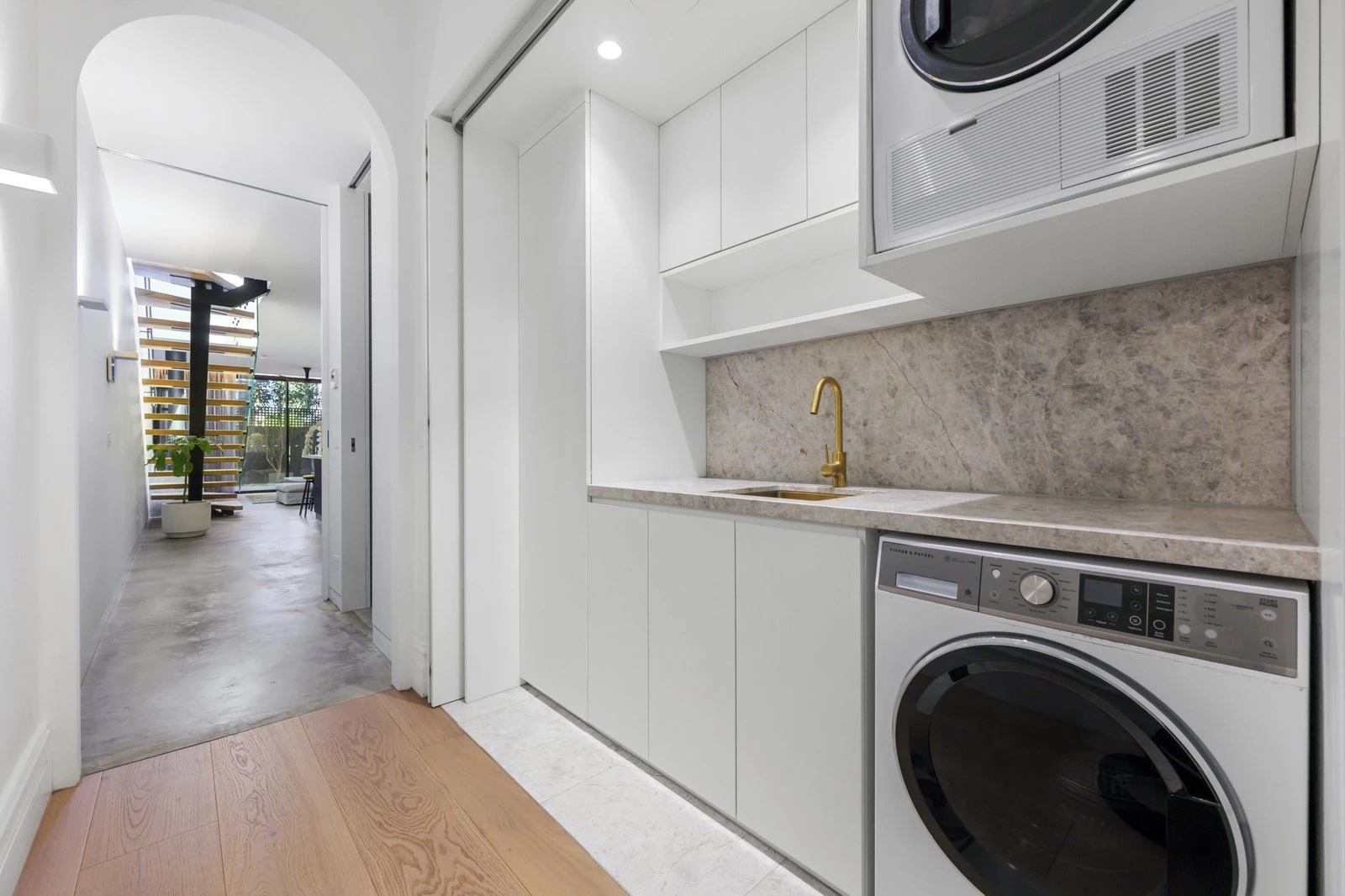 24 Lyons Street, Port Melbourne, 3207