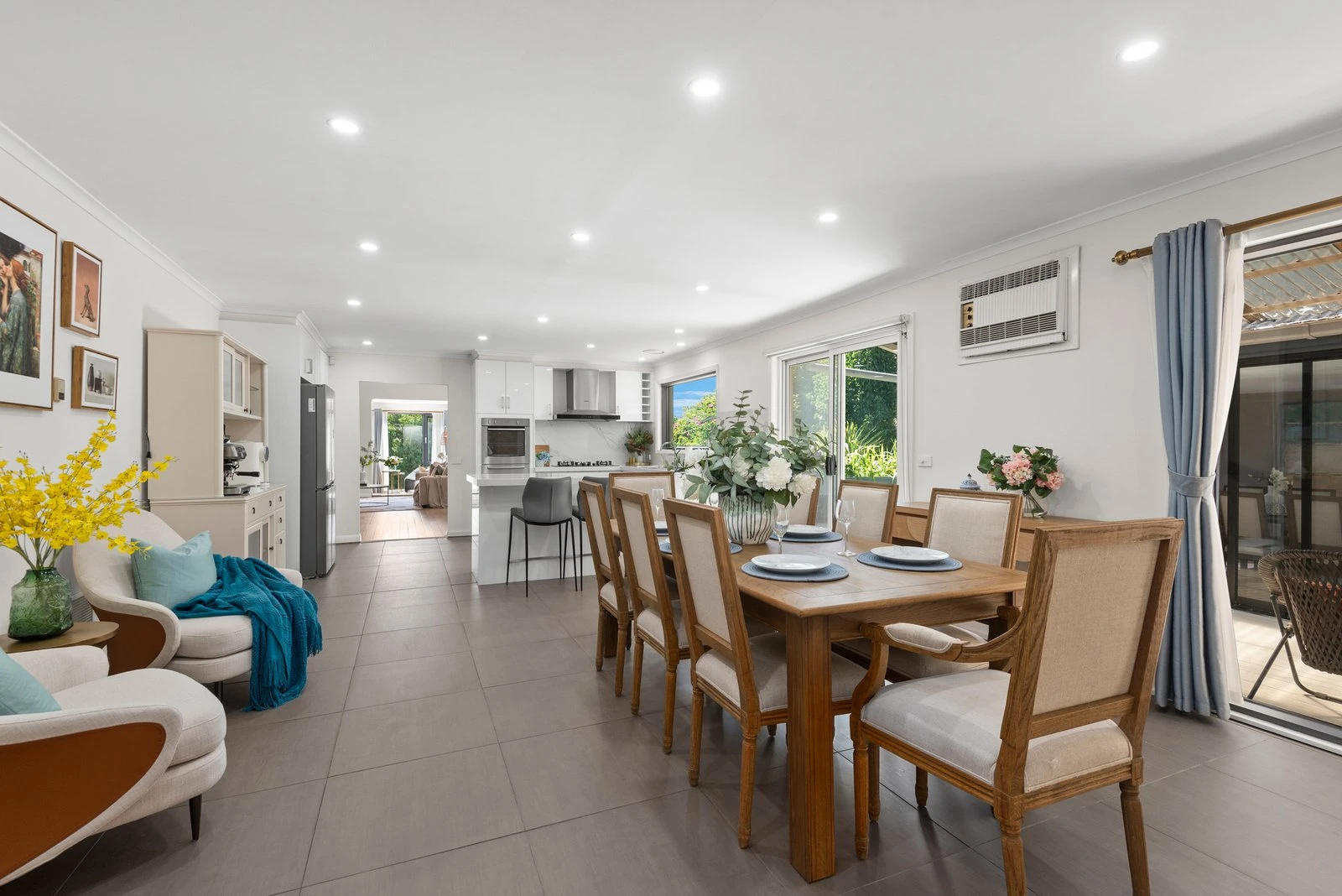 24 Santa Rosa Boulevard, Doncaster East, 3109