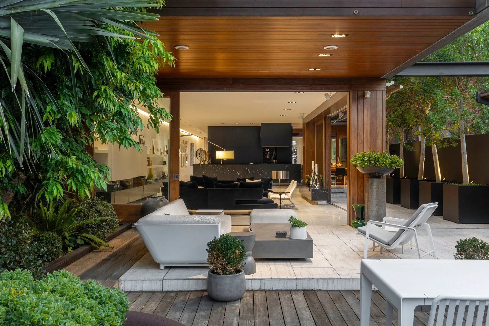 245 Beaconsfield Parade, Middle Park, 3206