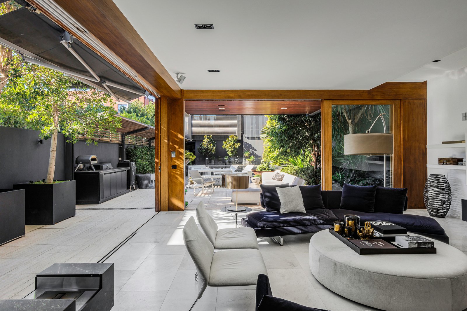 245 Beaconsfield Parade, Middle Park, 3206