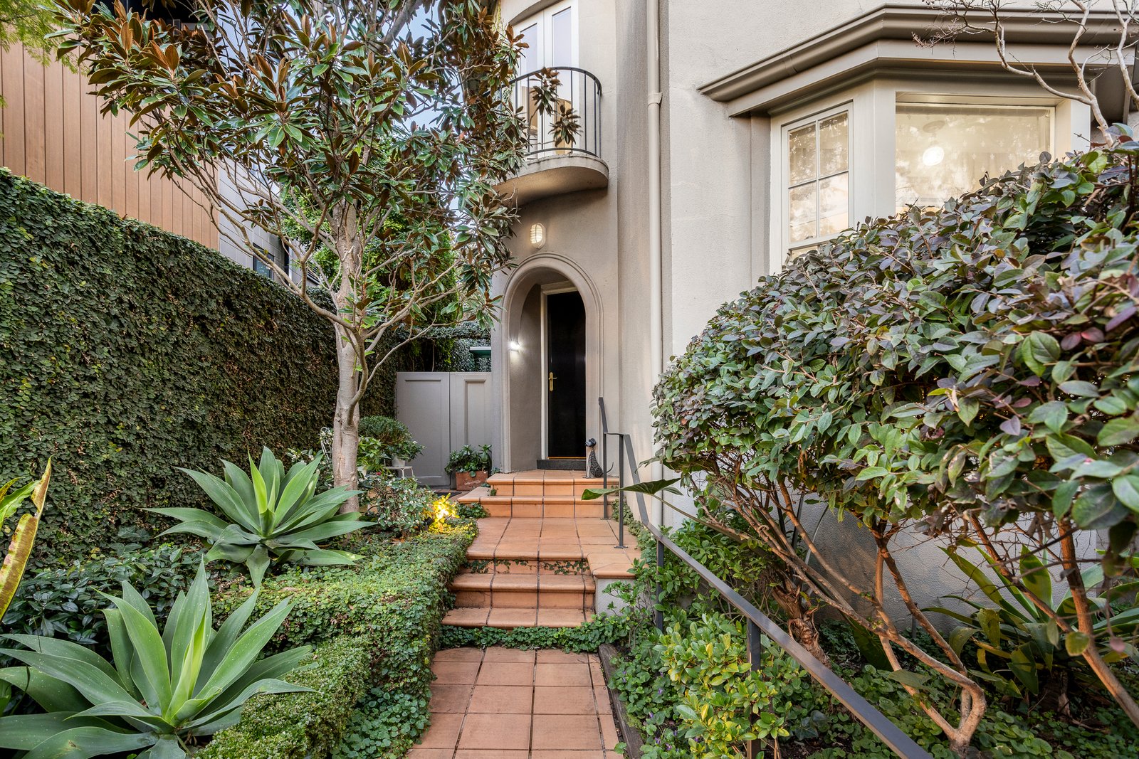 24a Verdant Avenue, Toorak, 3142