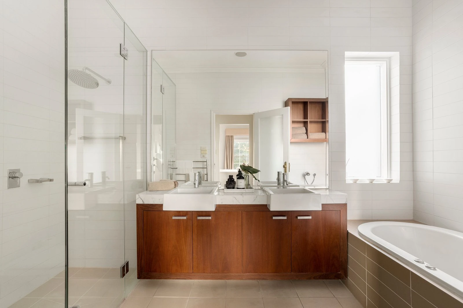 24a Verdant Avenue, Toorak, 3142