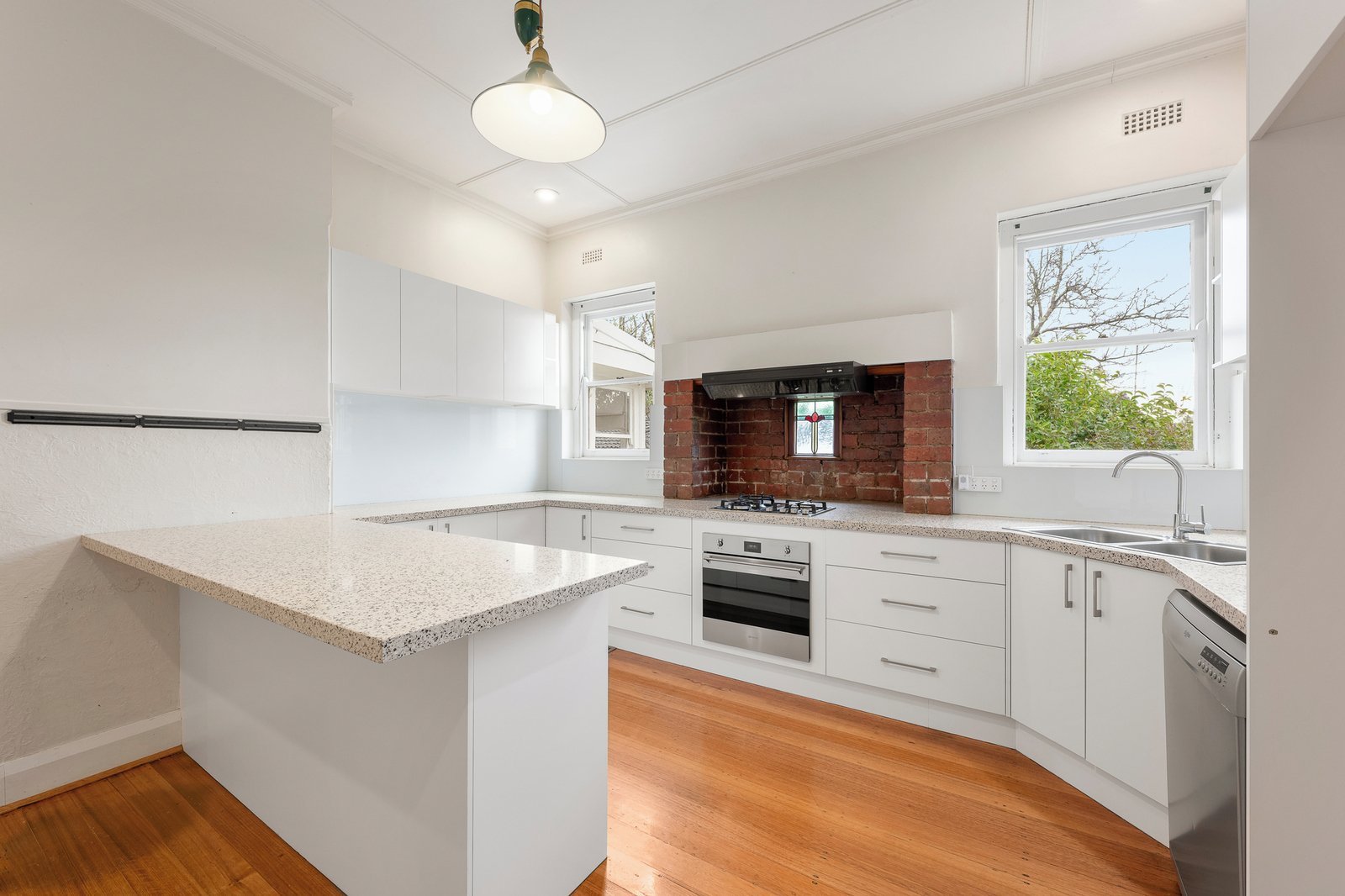 25 Albert Crescent, Surrey Hills, 3127