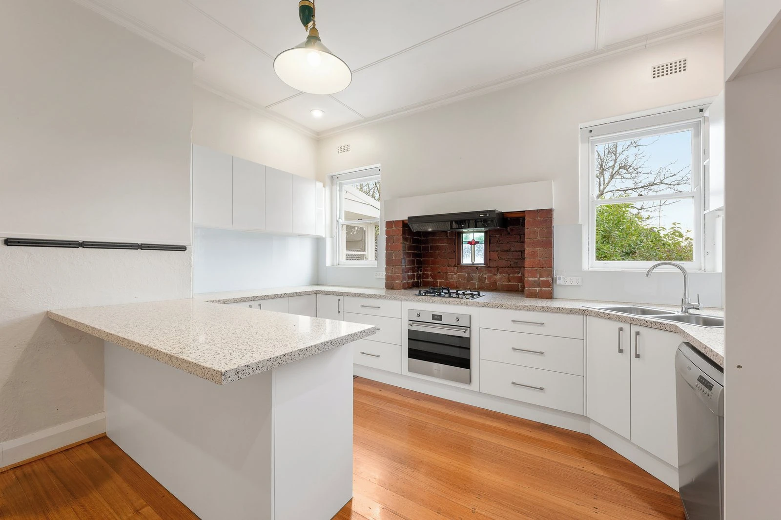 25 Albert Crescent, Surrey Hills, 3127