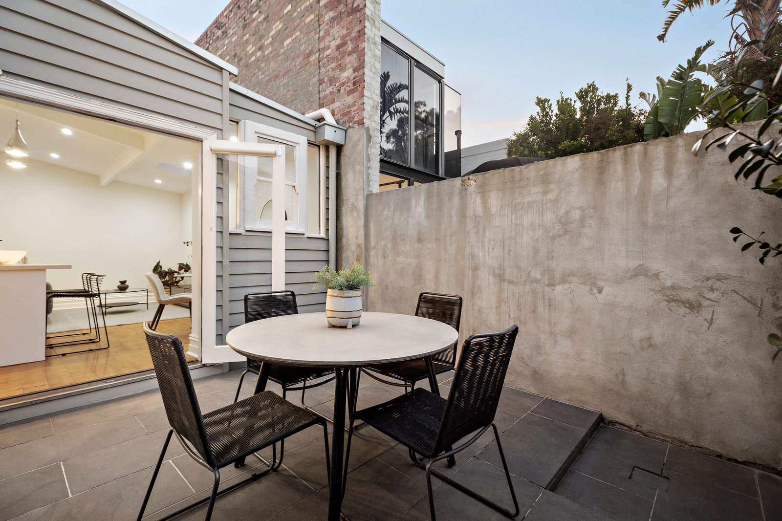 25 Herbert Street, Albert Park, 3206