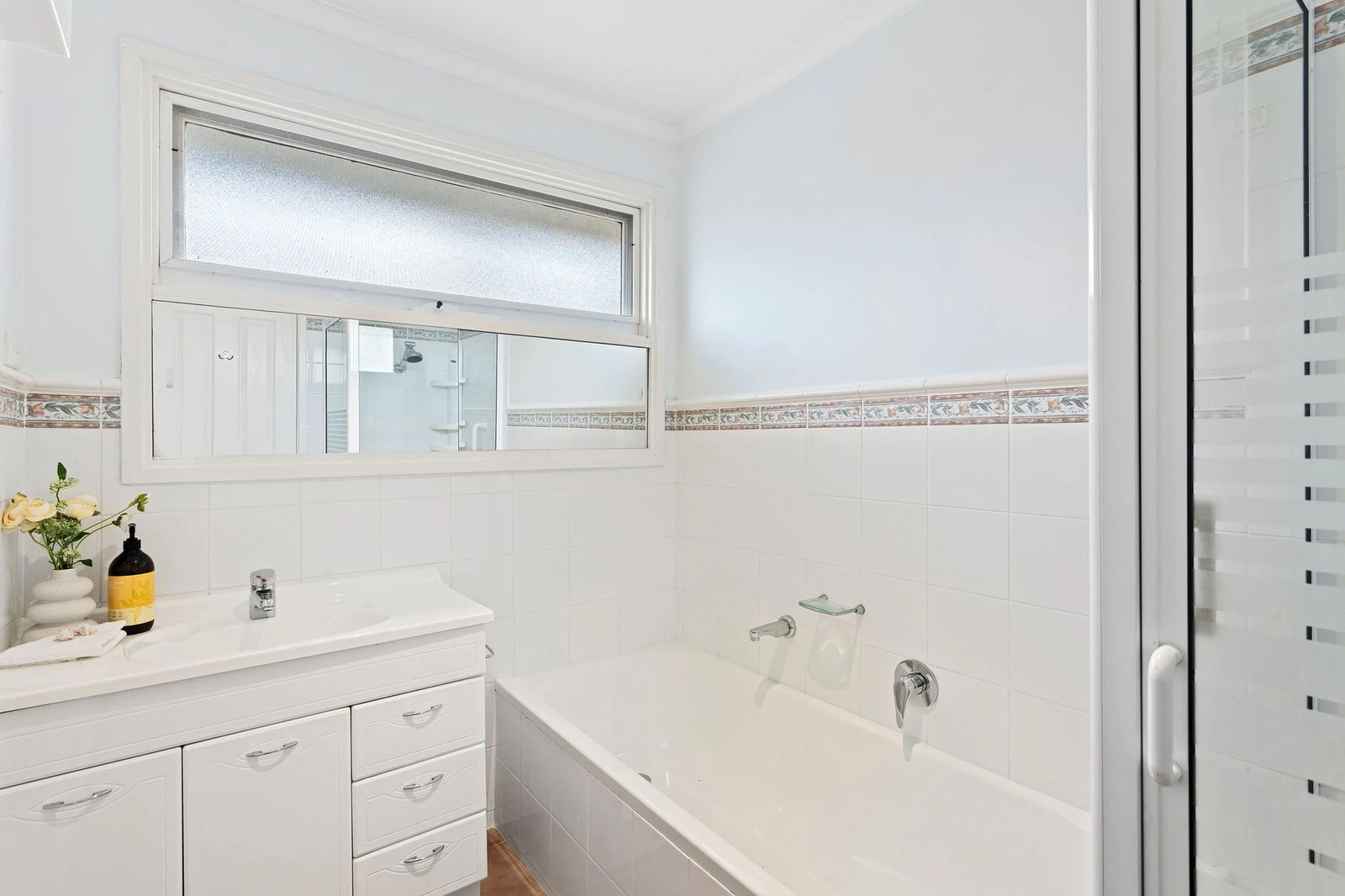 25 Narambi Crescent, Frankston, 3199