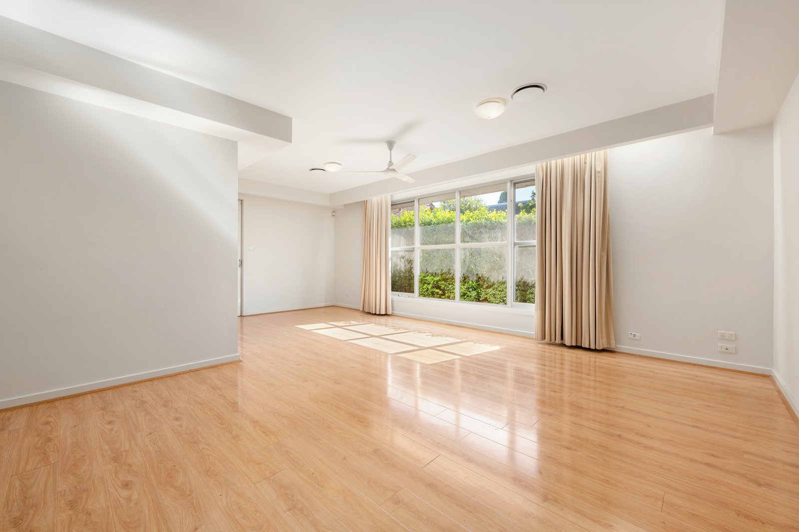 253A Burke Road, Glen Iris, 3146