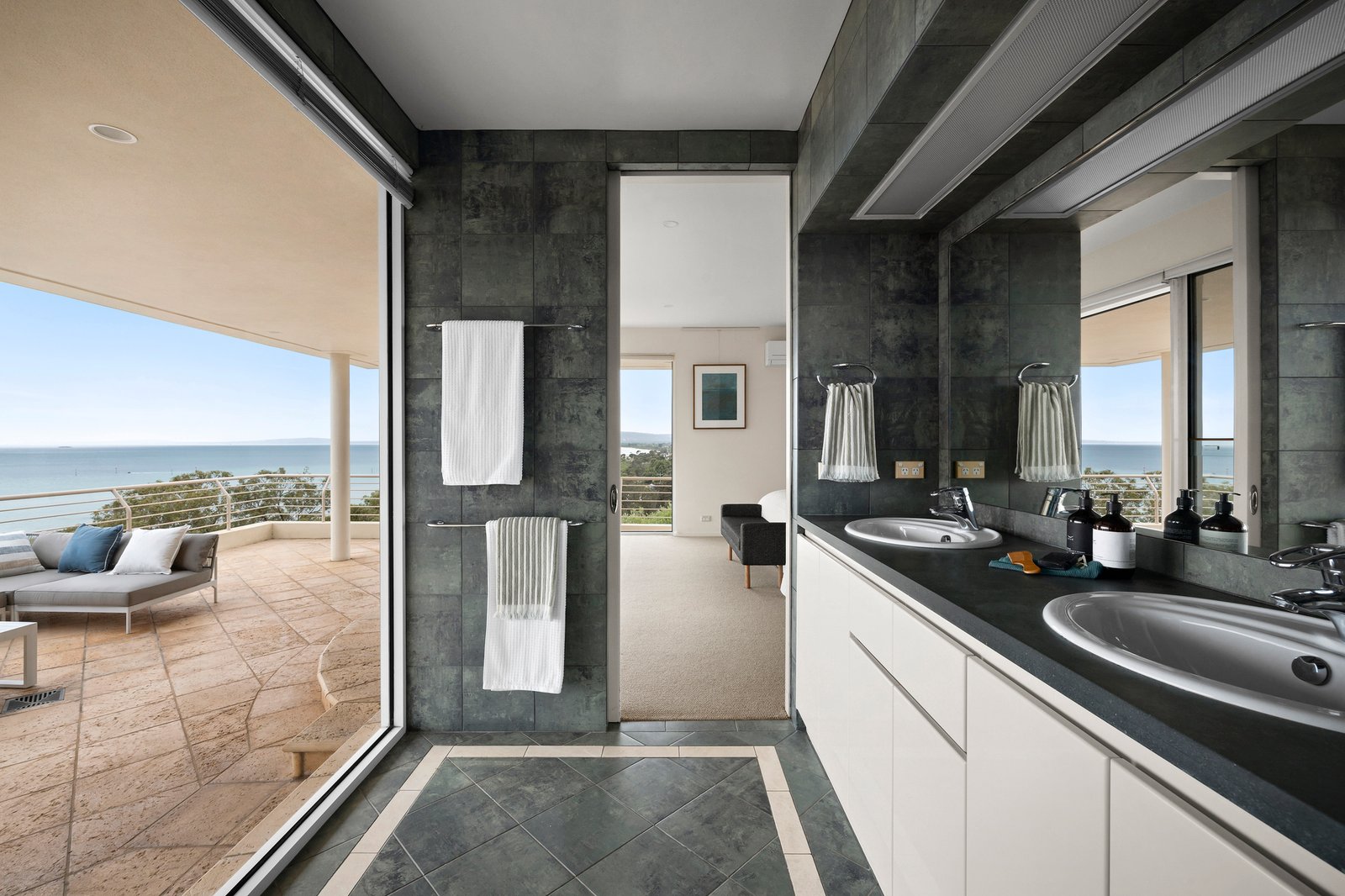 2545 Point Nepean Road, Rye, 3941