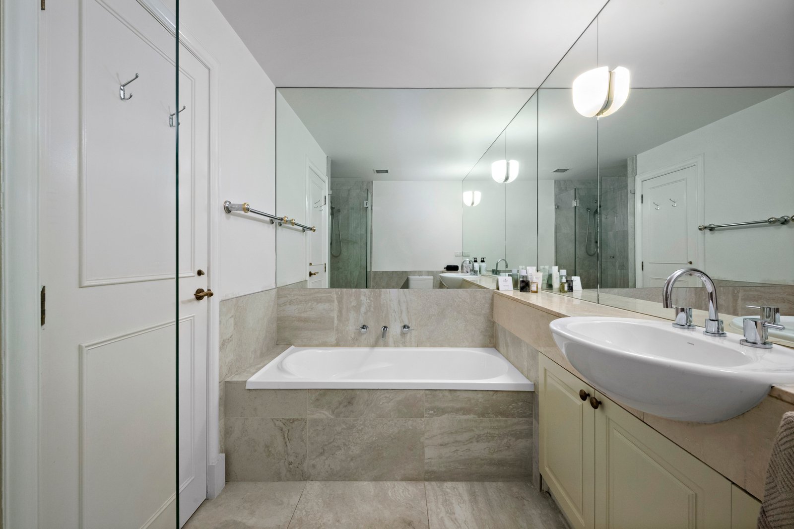 26/380 Toorak Road, South Yarra, 3141