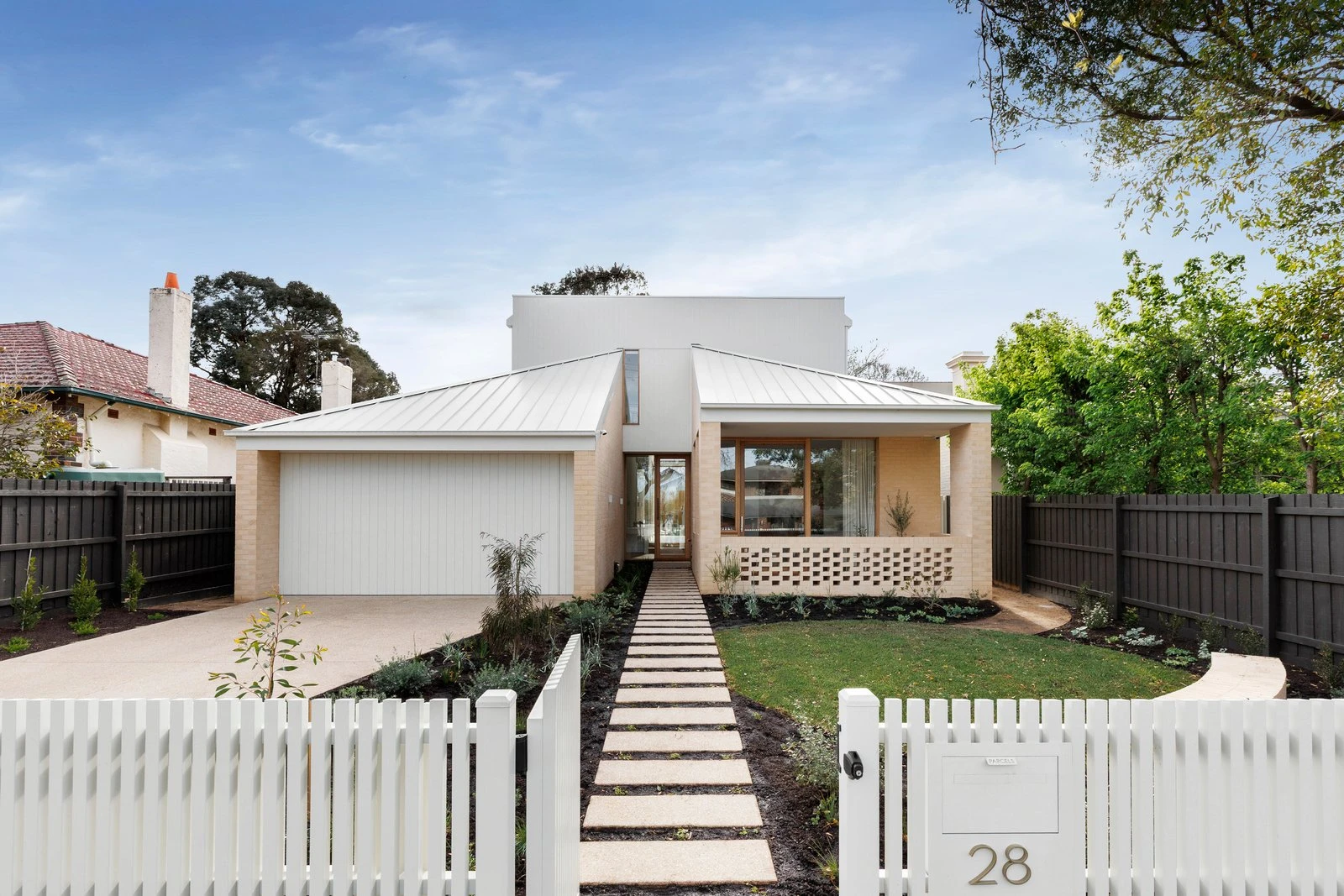 28 The Avenue, Malvern East, 3145