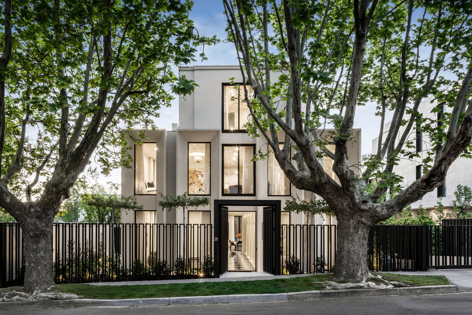 28 Hill Street, Toorak, 3142