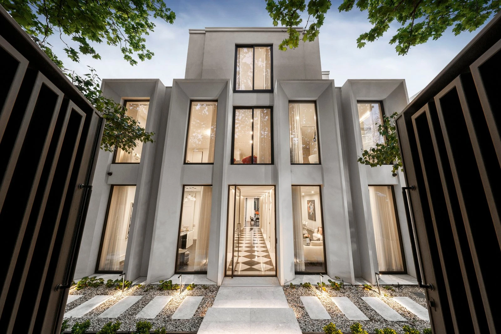 28 Hill Street, Toorak, 3142