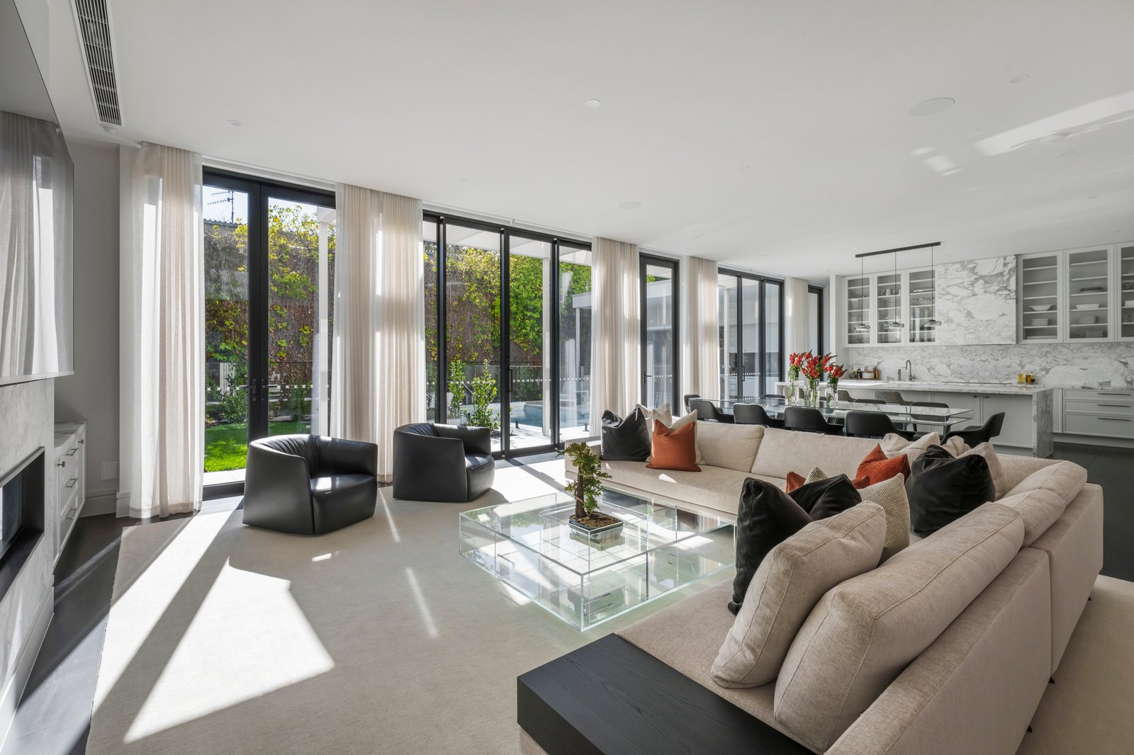 28 Hill Street, Toorak, 3142