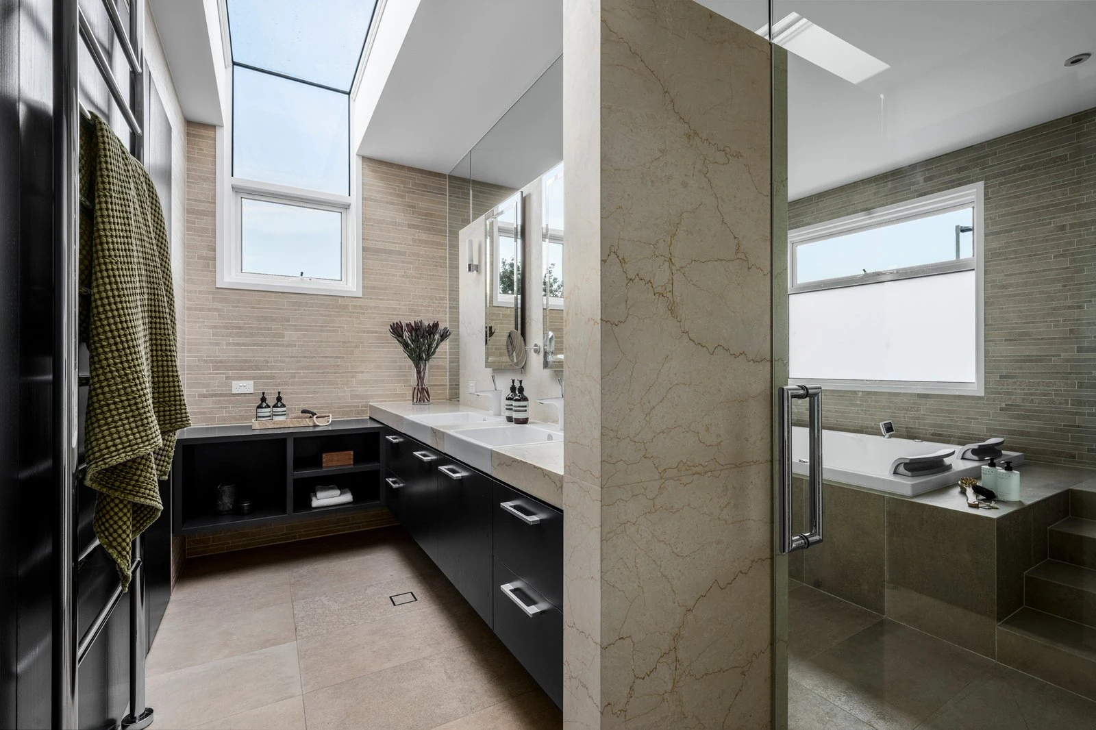 2A Como Avenue, South Yarra, 3141