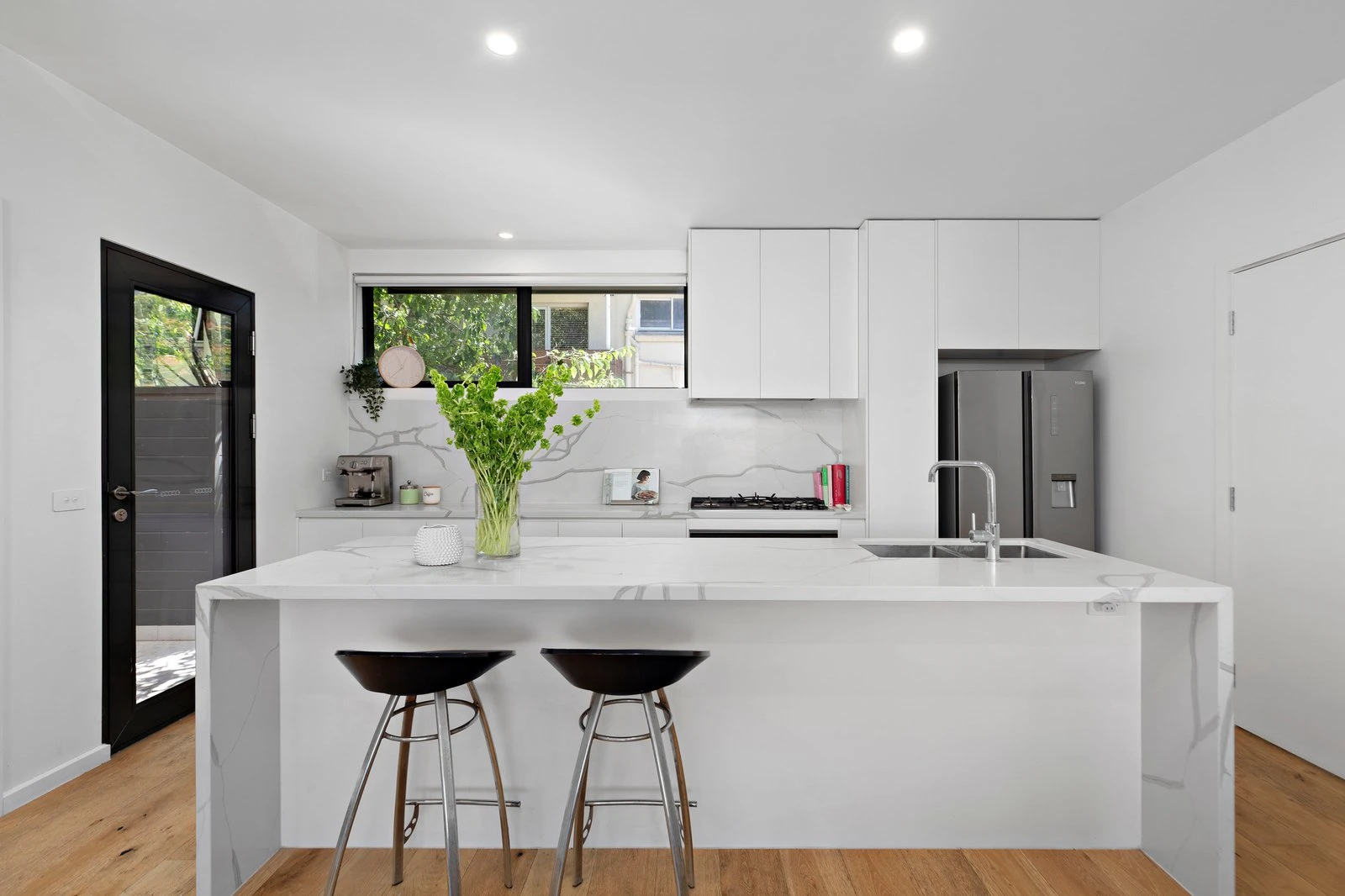 2B Waterloo Crescent, St Kilda, 3182