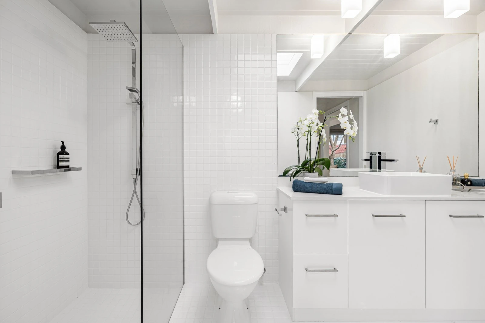 3 Beverly Hills Drive, Templestowe, 3106