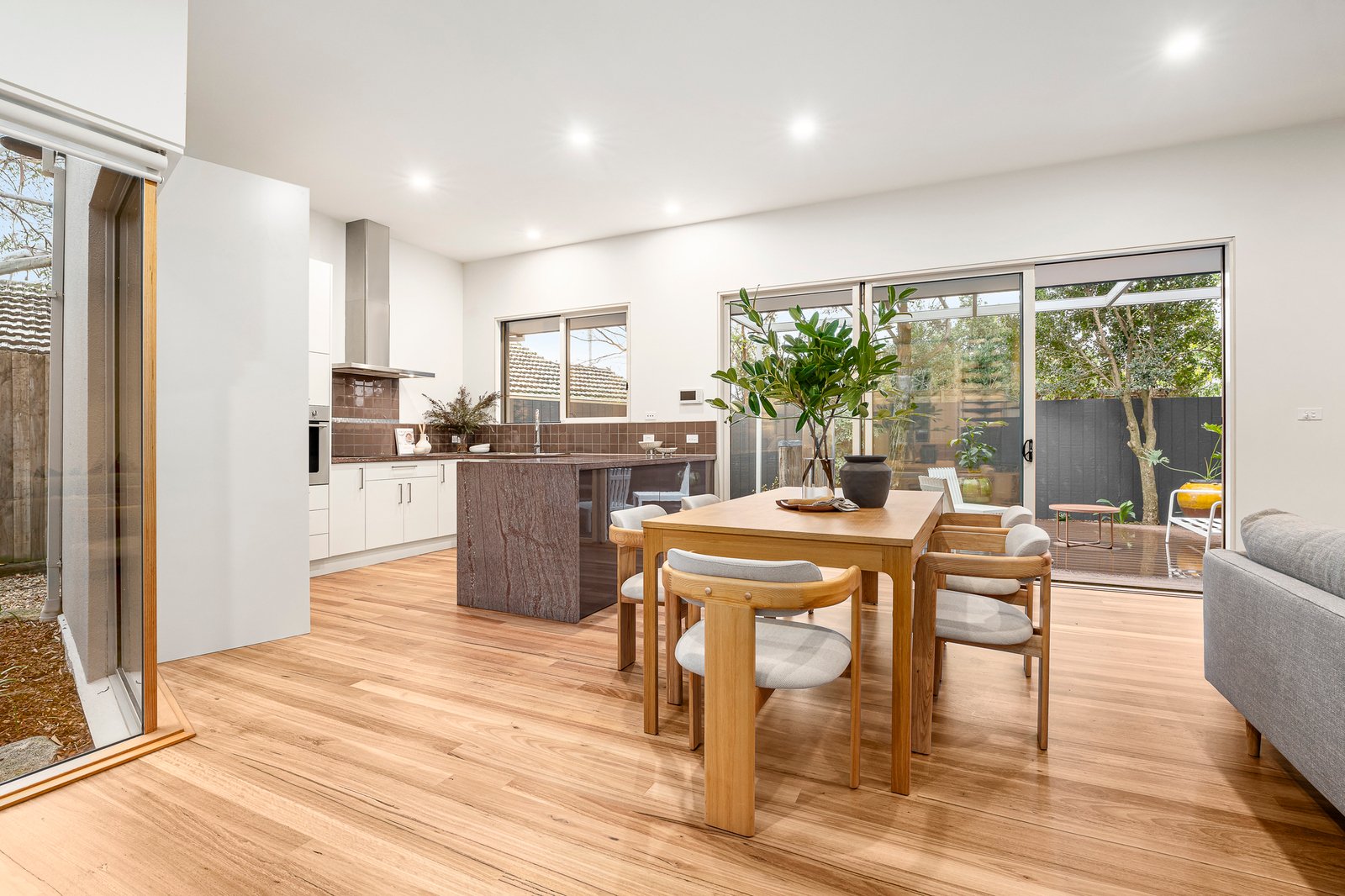 3 Windsor Lane, Surrey Hills, 3127