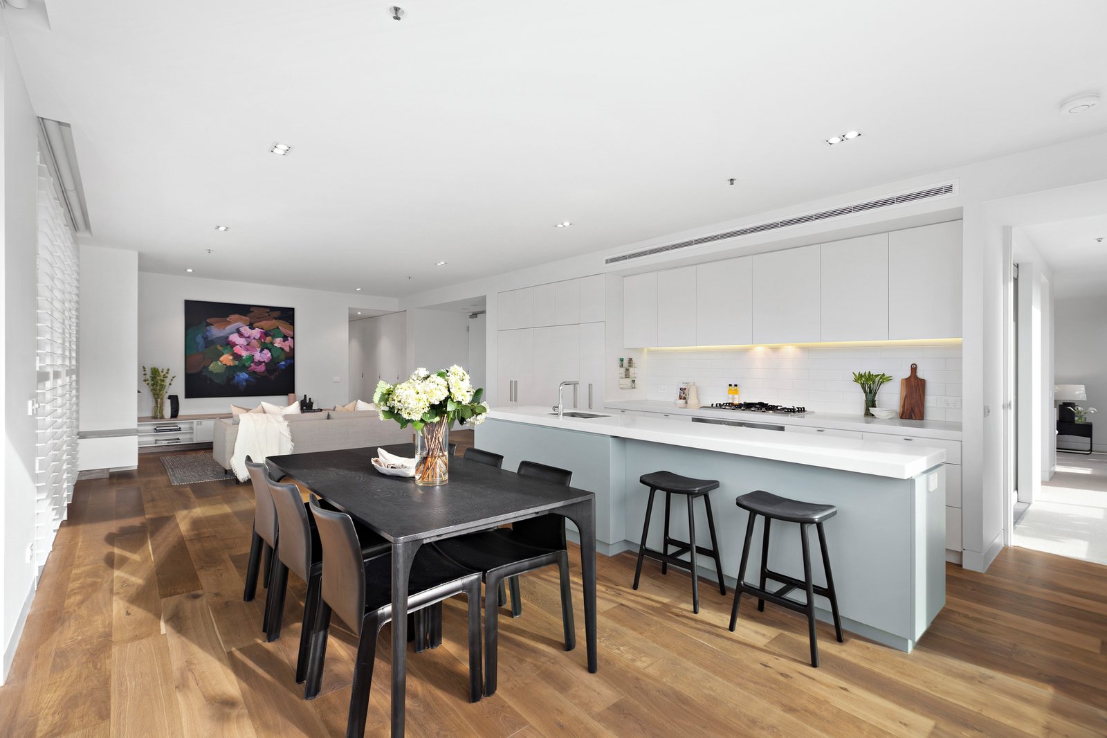 301/2 Cromwell Road, South Yarra, 3141
