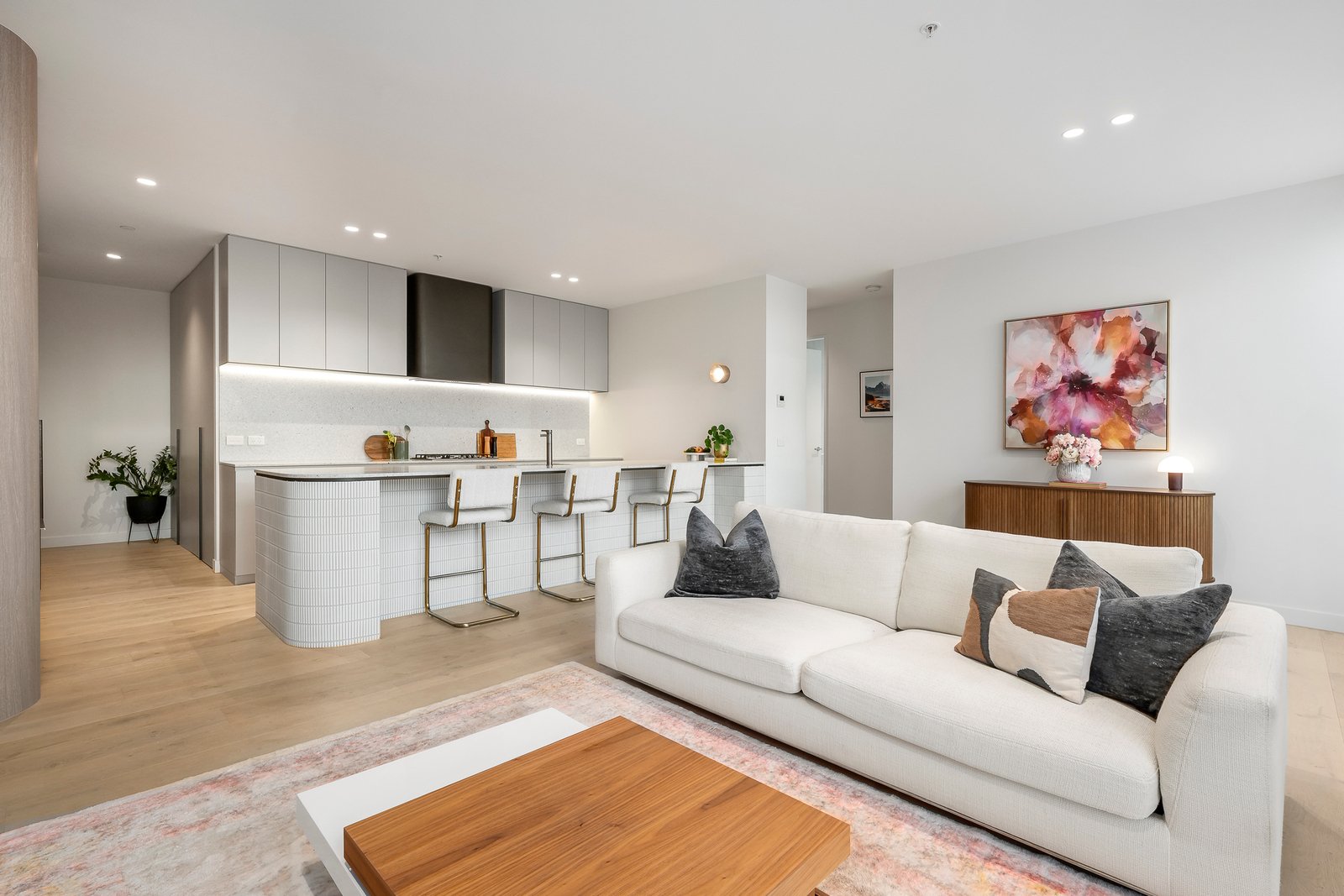 302/429 Bay Street, Brighton, 3186