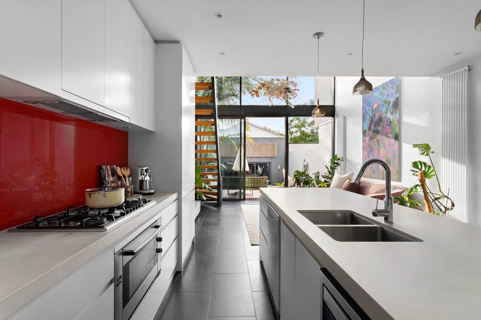 303 Esplanade East, Port Melbourne, 3207