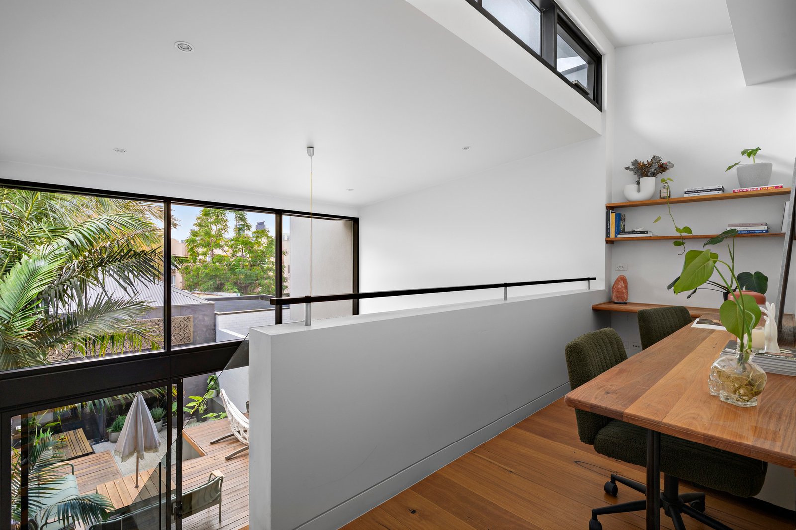 303 Esplanade East, Port Melbourne, 3207