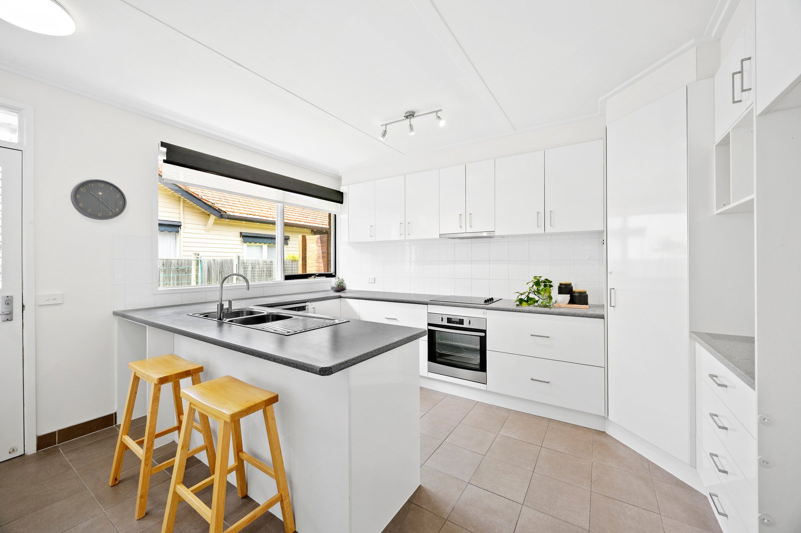 31 Grace Street, Mont Albert, 3127