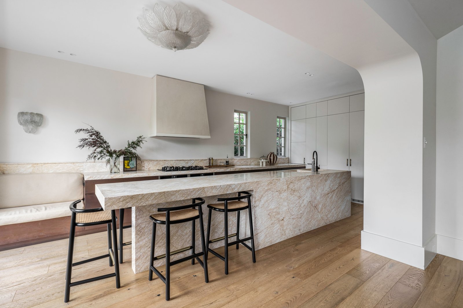 32 Linlithgow Road, Toorak, 3142