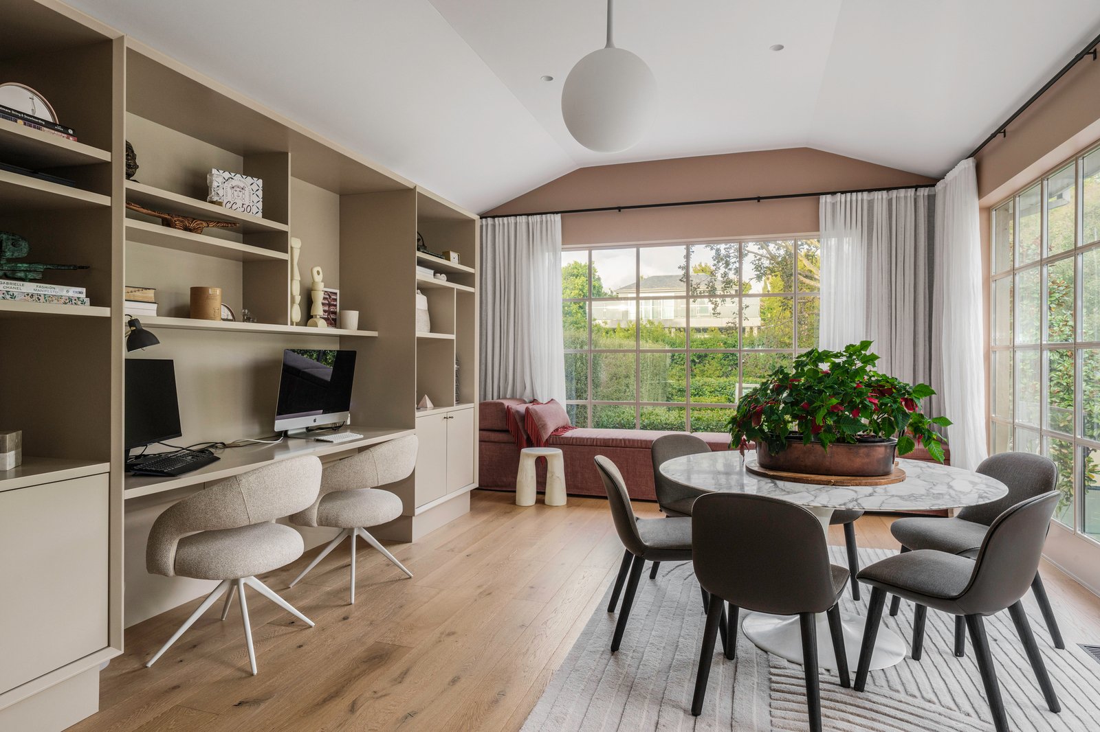 32 Linlithgow Road, Toorak, 3142