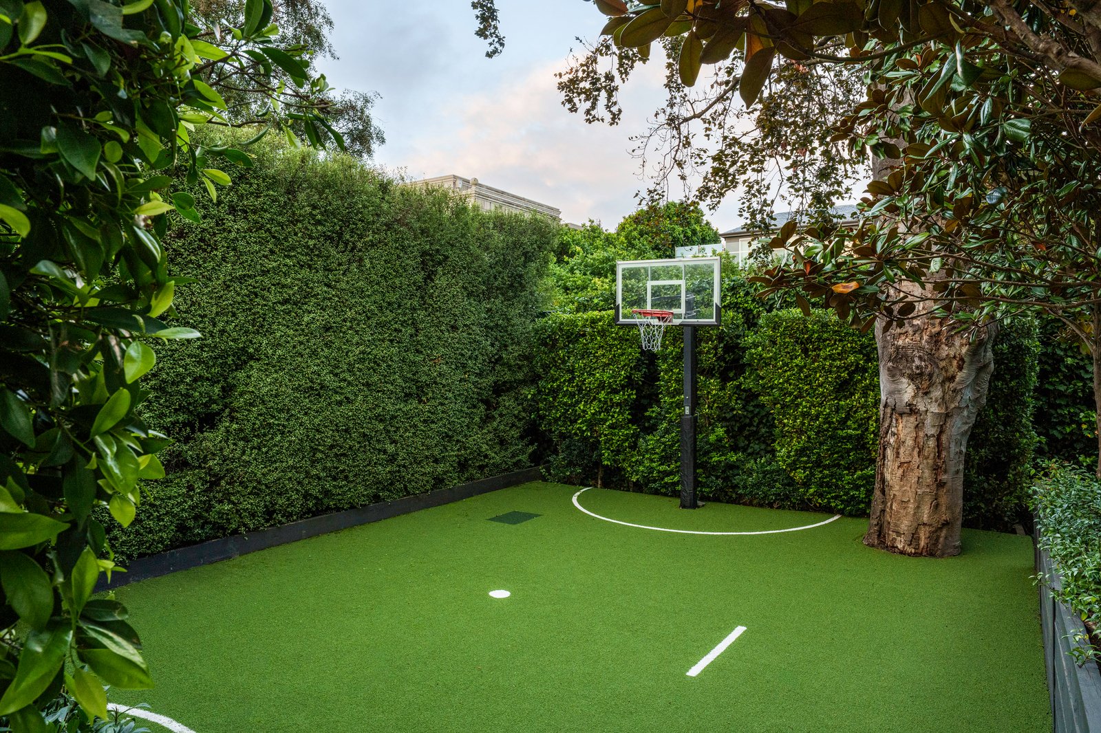 32 Linlithgow Road, Toorak, 3142