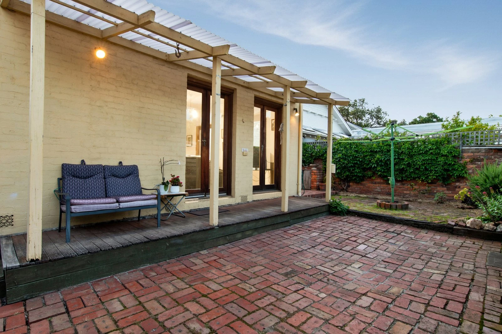 32 Loch Street, St Kilda West, 3182