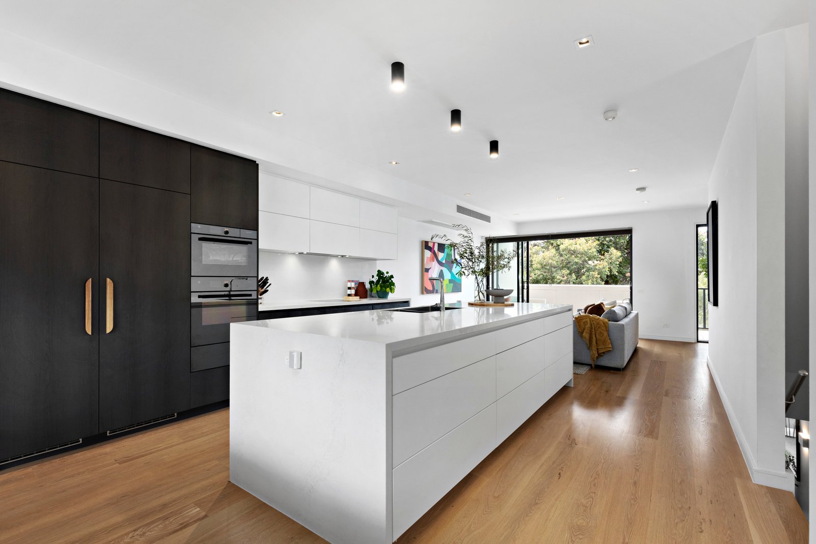 33 Danks Street, Albert Park, 3206
