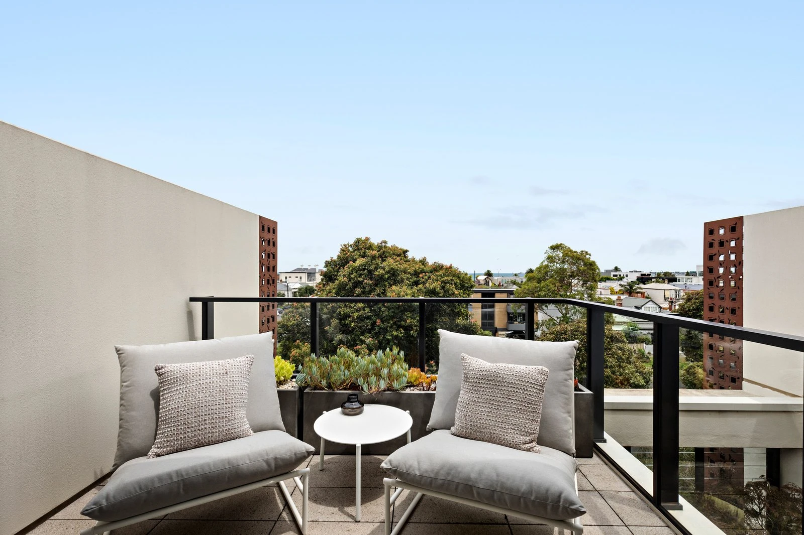 33 Danks Street, Albert Park, 3206
