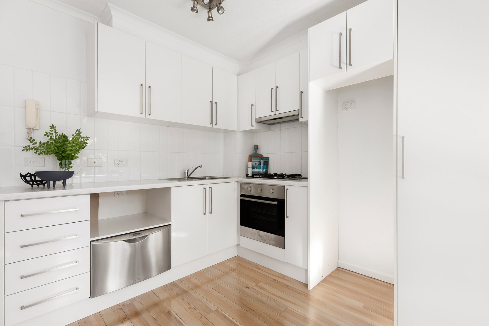 33/997 Dandenong Road, Malvern East, 3145