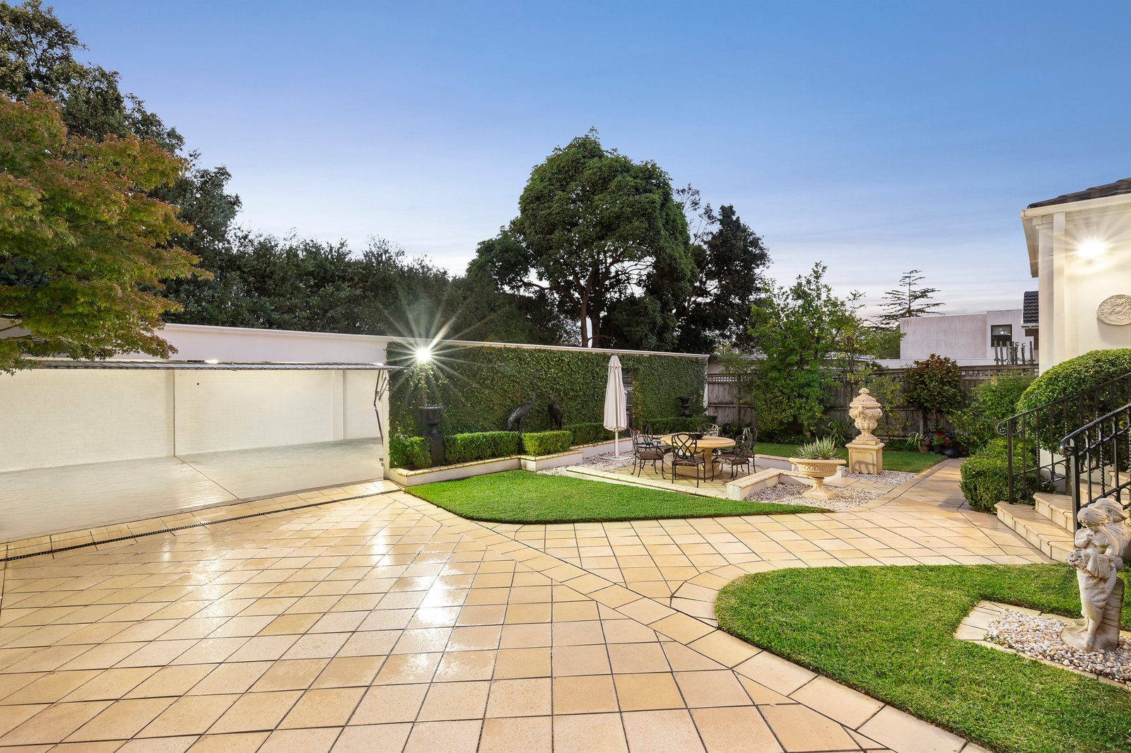 35 Walbundry Avenue, Balwyn North, 3104