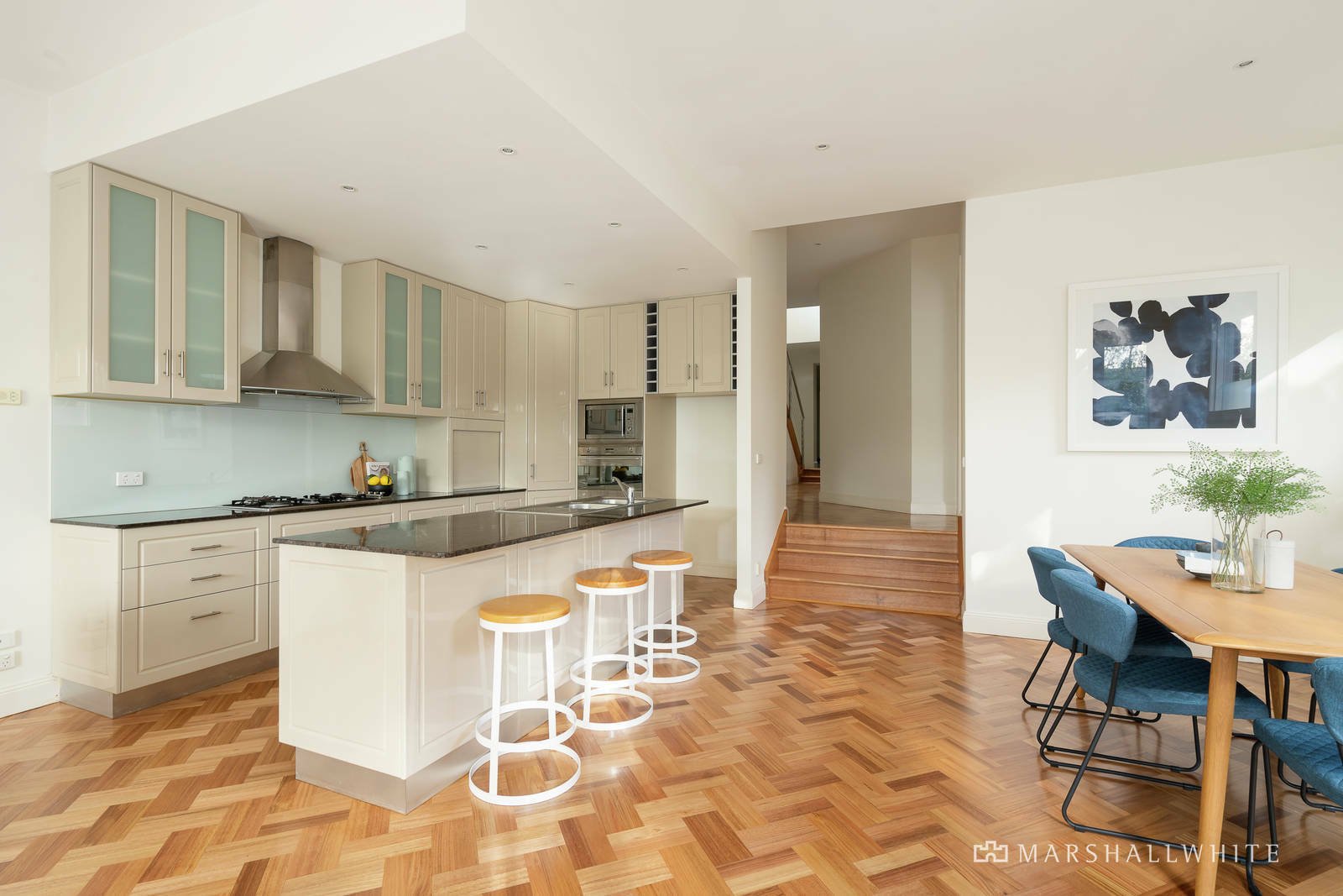 35 Burroughs Road, Balwyn, 3103