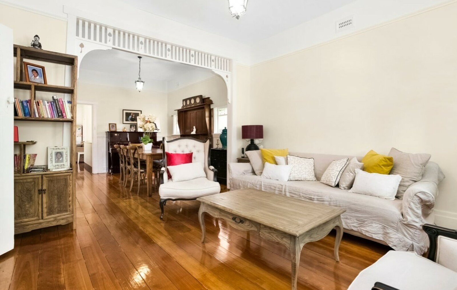 35 Stanley Grove, Canterbury, 3126