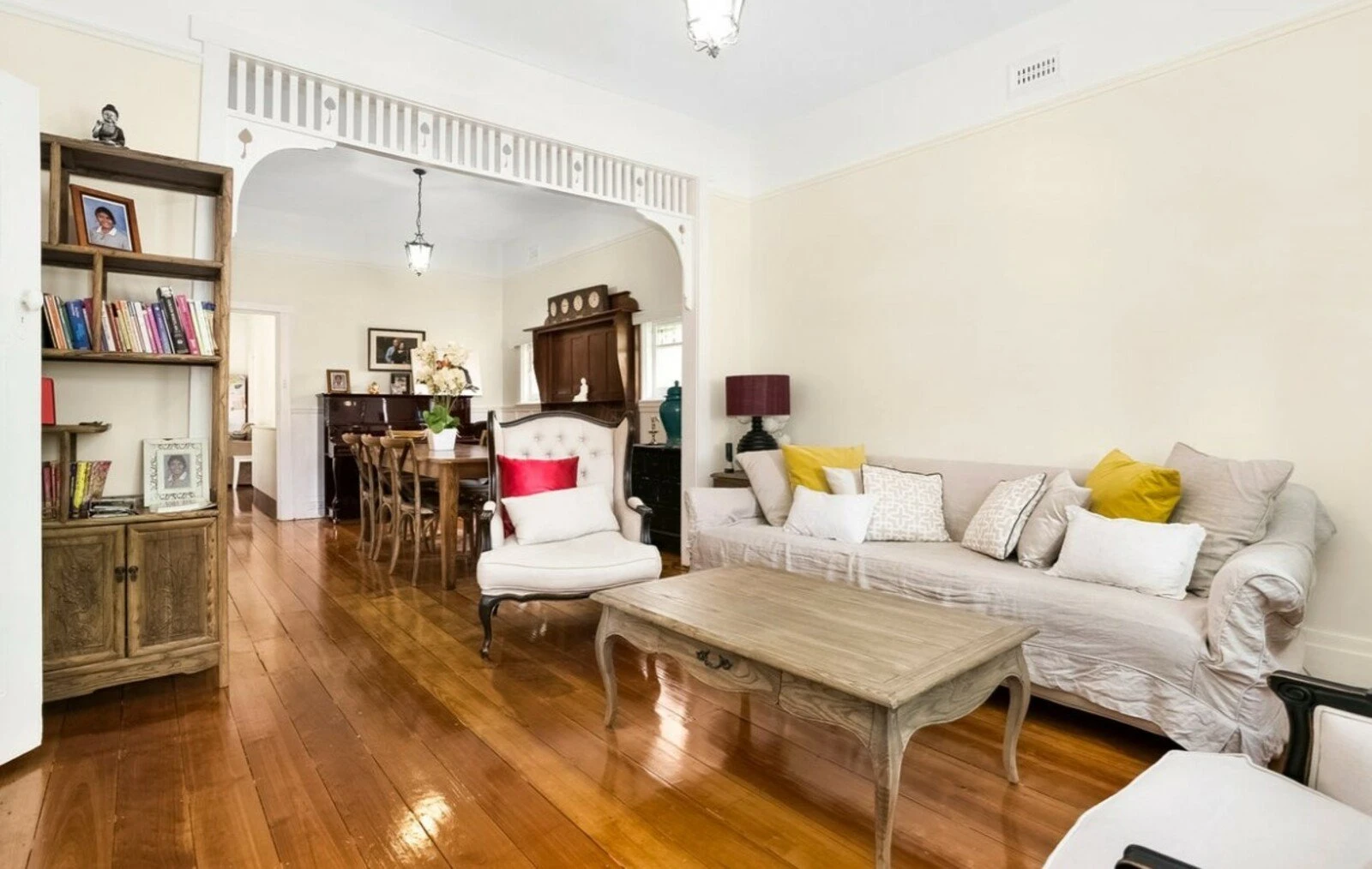 35 Stanley Grove, Canterbury, 3126