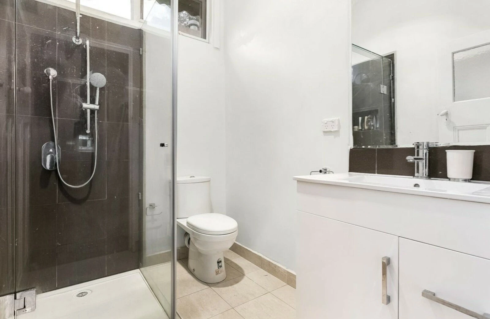 35 Stanley Grove, Canterbury, 3126