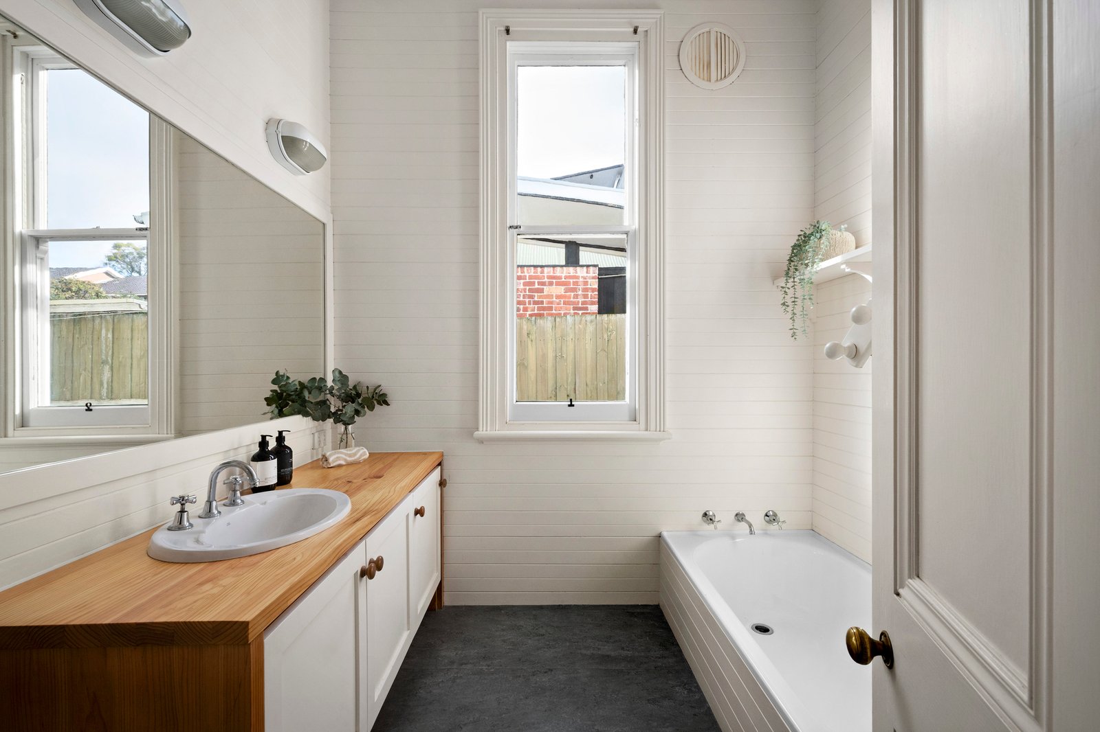 36 Henrietta Street, Hawthorn, 3122