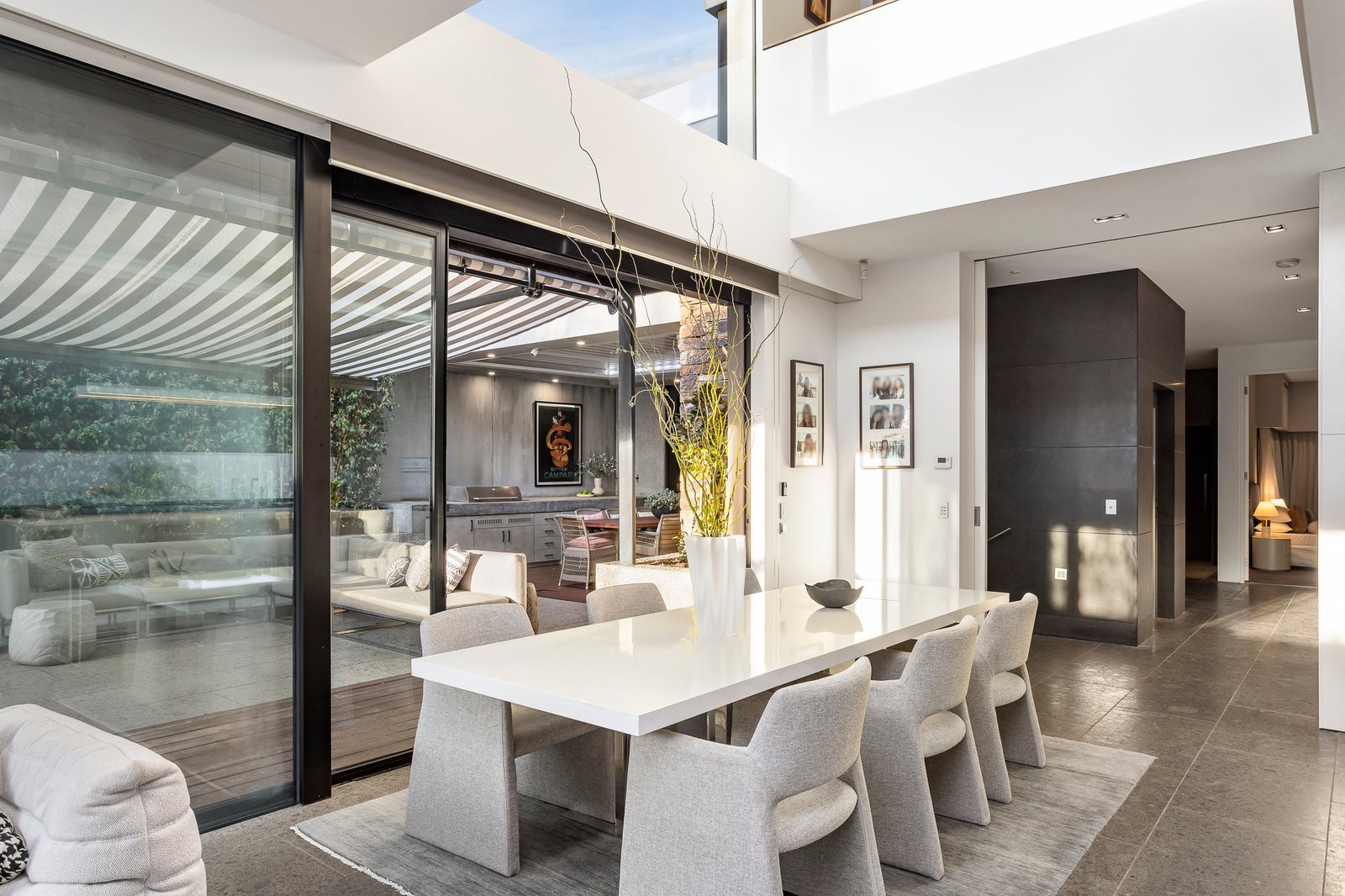 37 Linda Crescent, Hawthorn, 3122