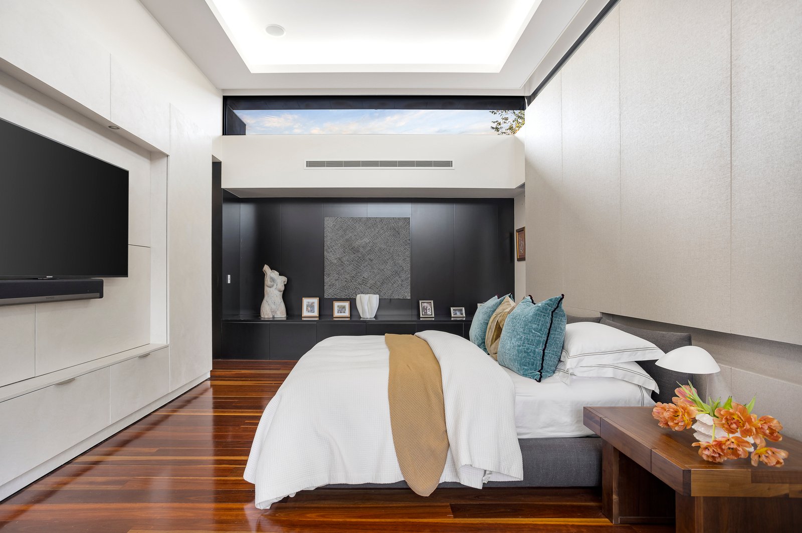 37 Linda Crescent, Hawthorn, 3122